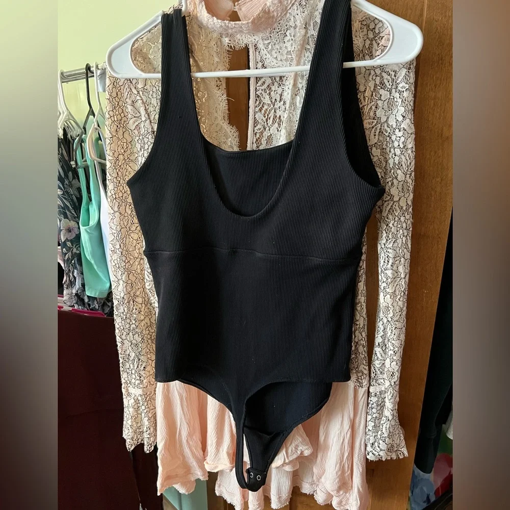 4. Abercrombie & Fitch Soft Black Bodysuit - Picture 4 of 5